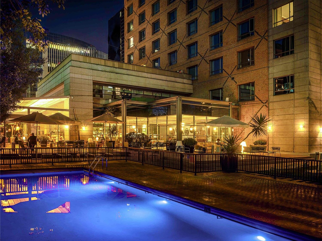 圣地亚哥拉斯孔德诺富特酒店