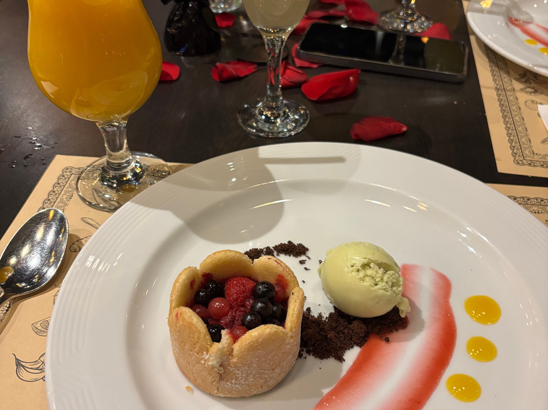 Regal Pacific Hotel主图