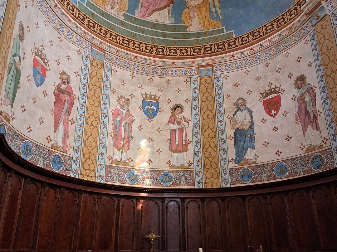 Eglise de Saint Etienne-Saint-Saturnin-les-Apt必去景点