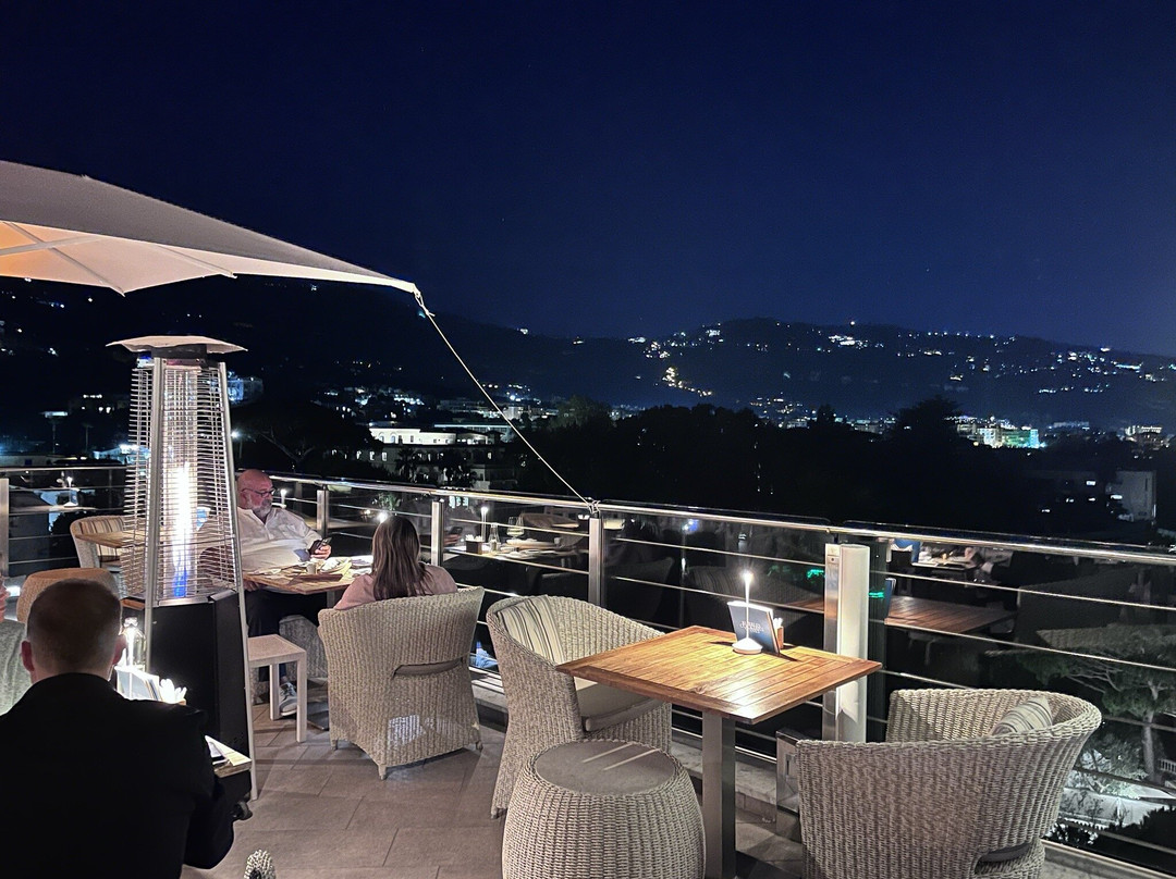 Vista Sky Bar-圣阿涅洛必去景点
