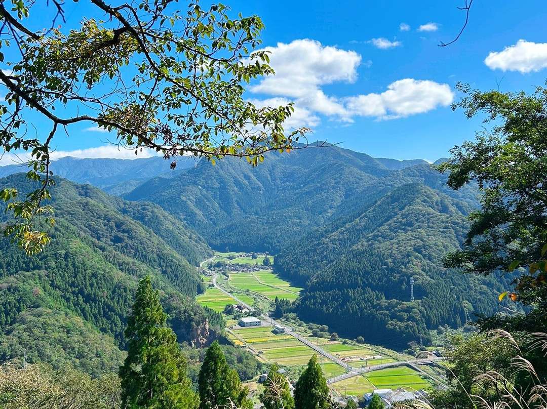 The remains of Wakasaonigajo Castle-若狭町必去景点