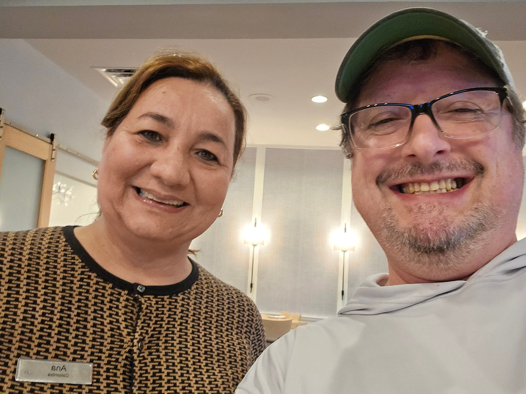 Dahlia's Restaurant & Porch