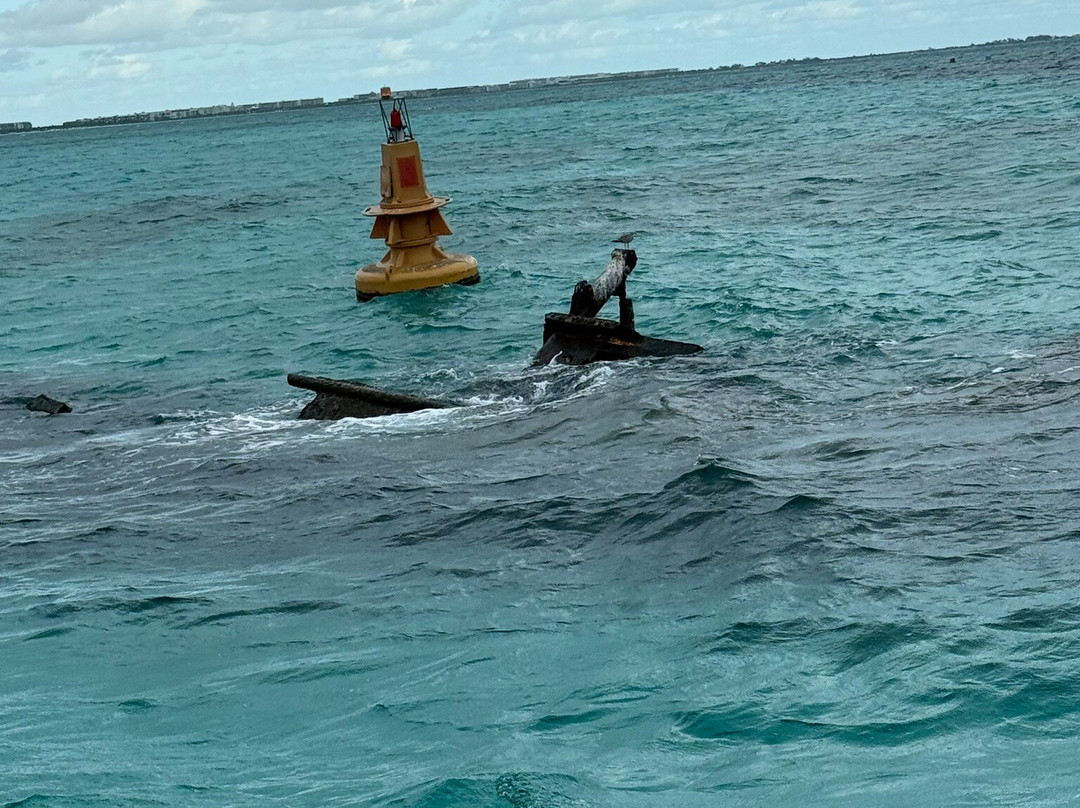 MM Royale Yachts-女人海滩必去景点