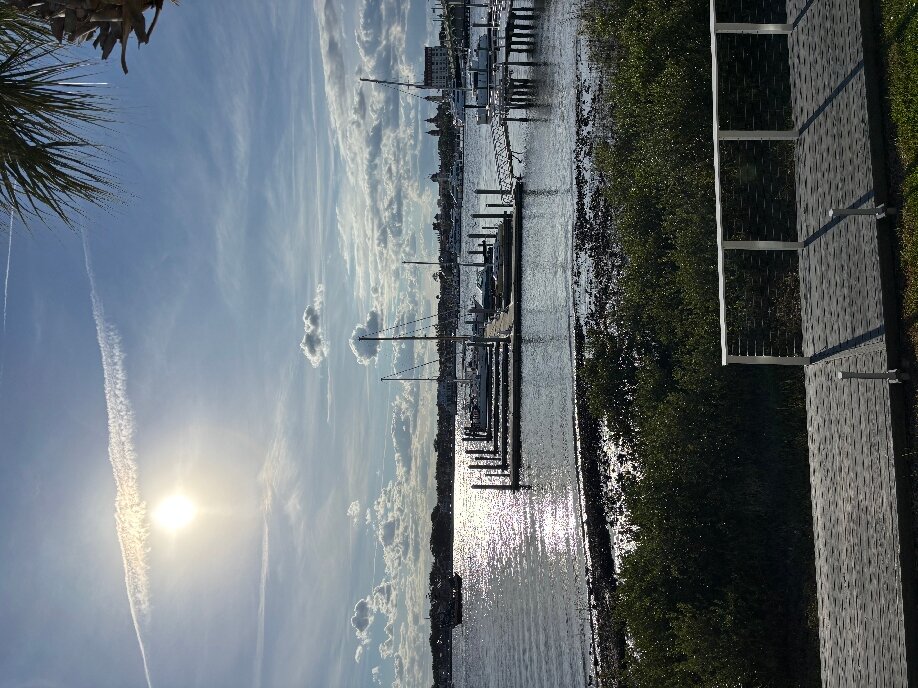 Marker 8 Hotel & Marina-官方