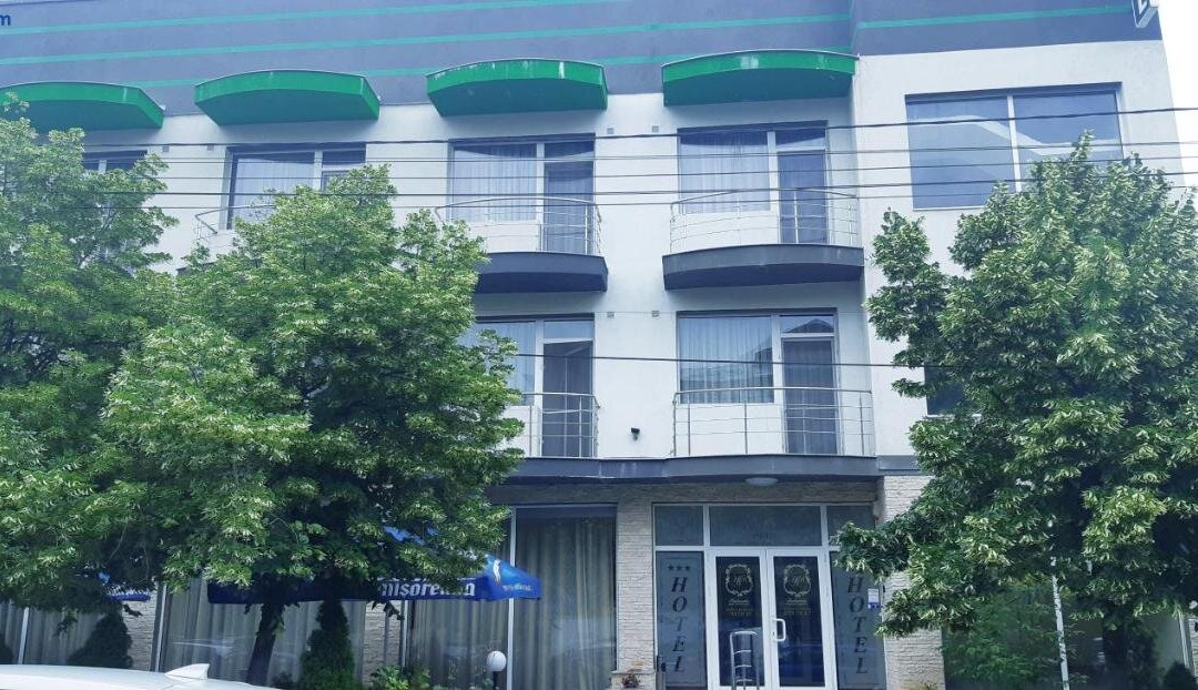 Hotel Ambasador主图