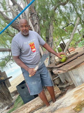 TurksTikiBikiniHut-普罗维登西亚莱斯必去景点