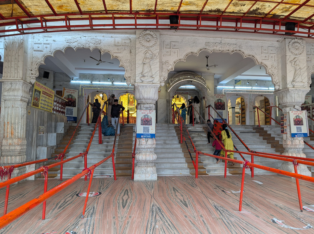 Moti Dungari Temple-斋蒲尔必去景点