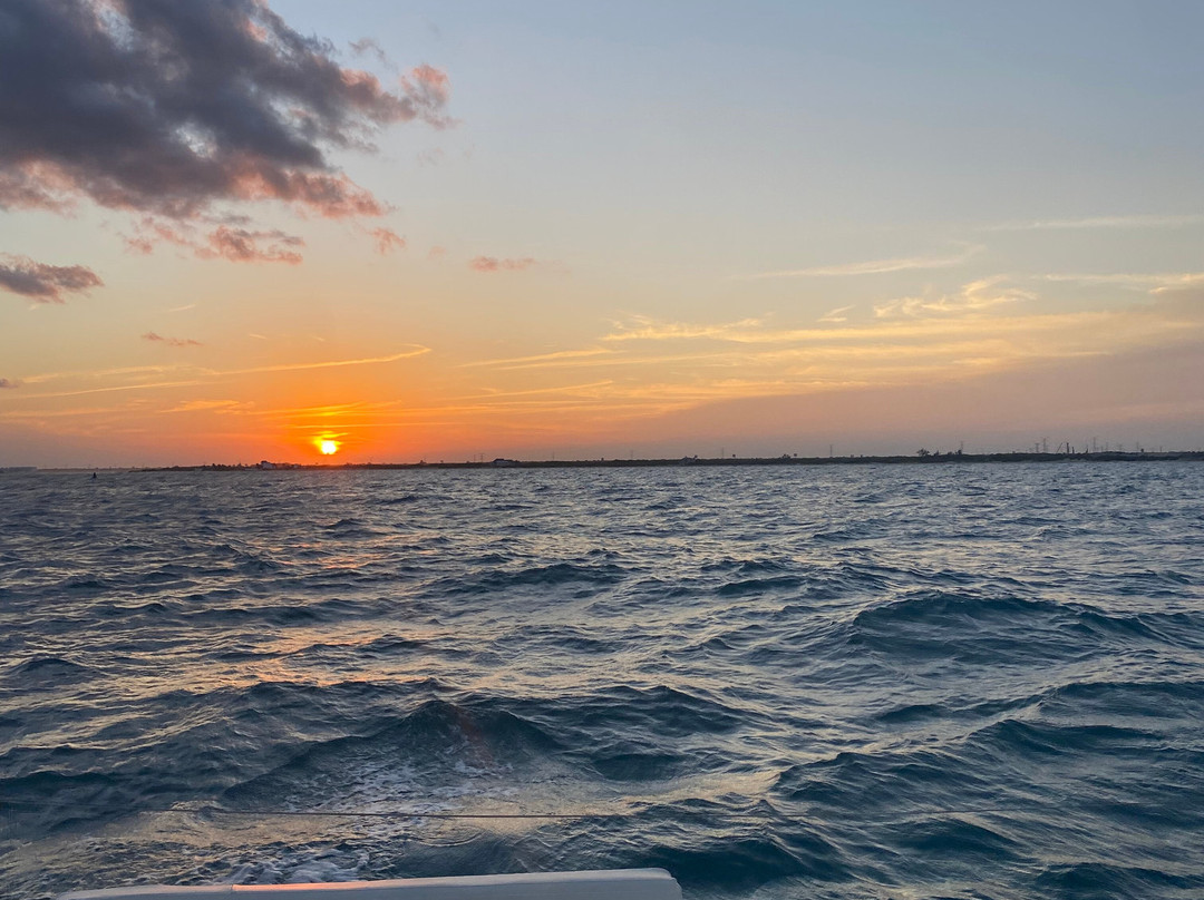 Paradise Catamarans-从莫雷洛斯港必去景点