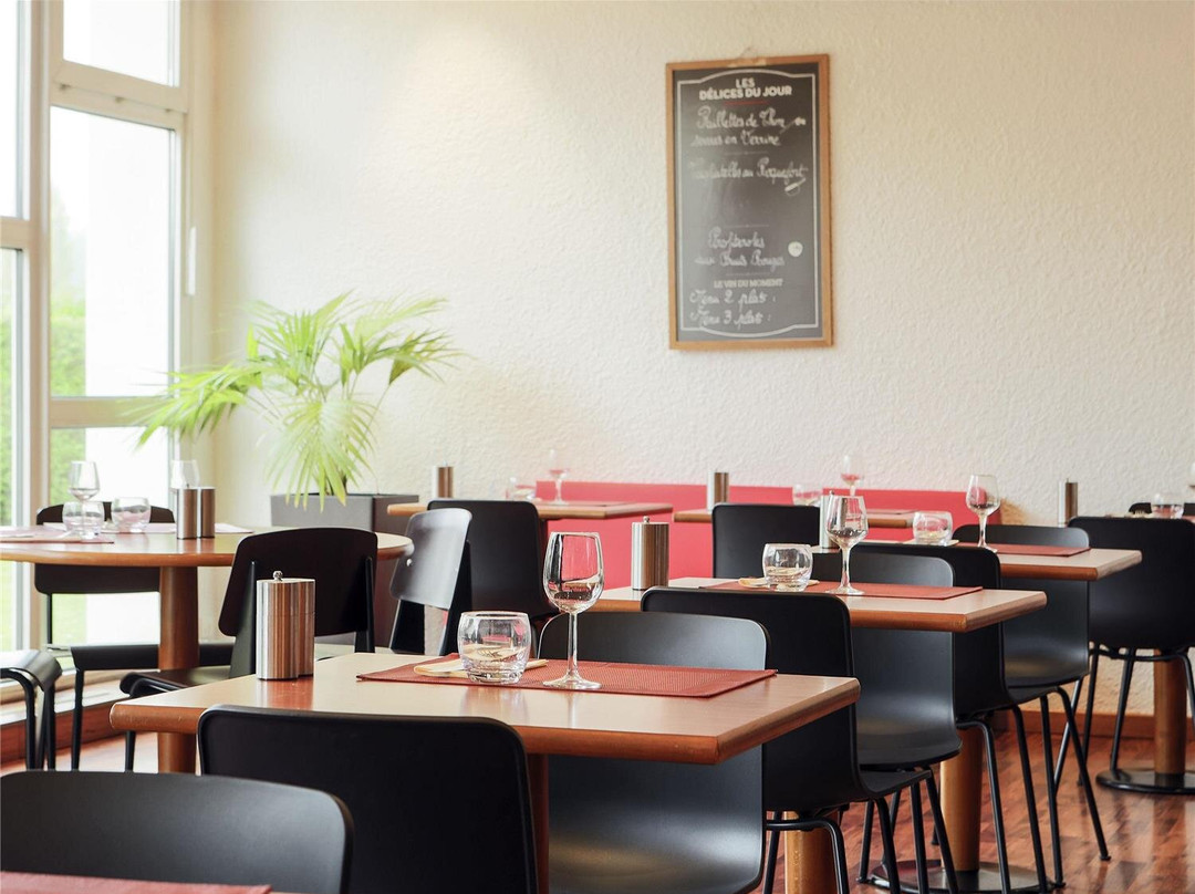 沙勒维尔梅济耶尔酒店住宿-沙勒维尔-梅济耶尔宜必思酒店