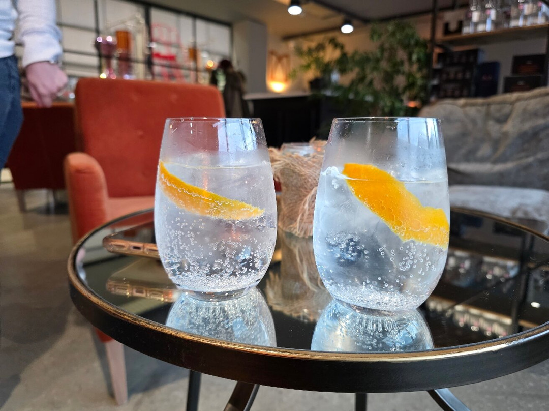 Masons of Yorkshire Distillery-Leeming Bar必去景点