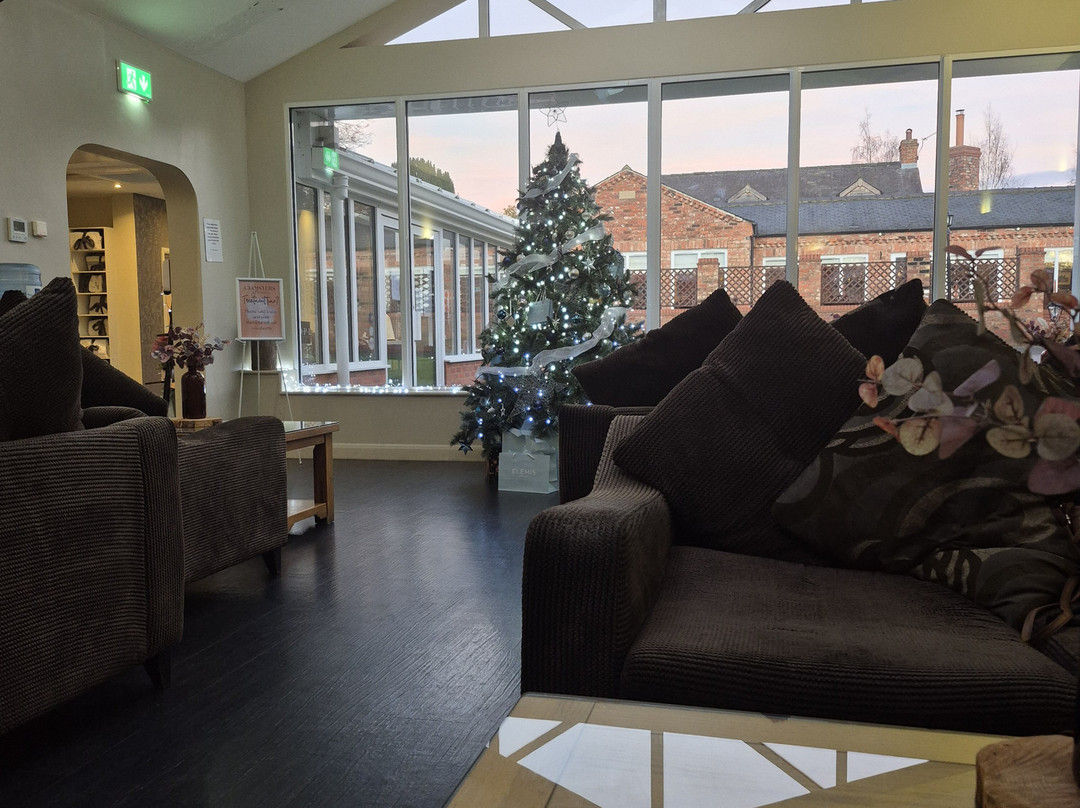 The Cloisters Spa-Escrick必去景点