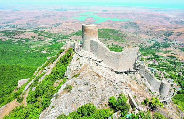 Chirag Gala Fortress-Siyazan必去景点