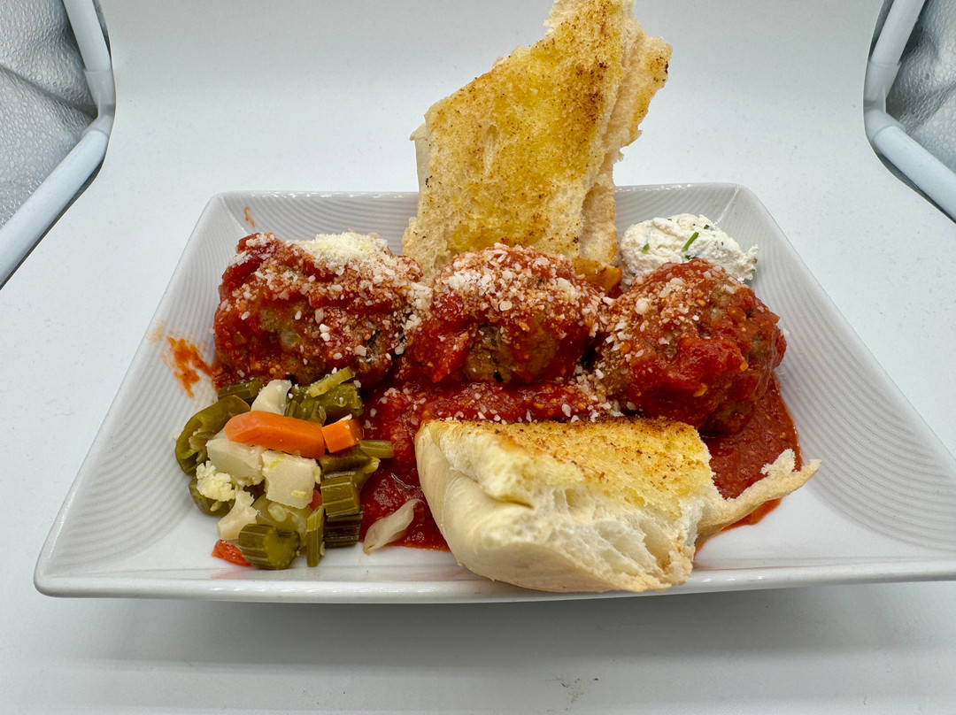 Fat Tommy's Grill & Sports Bar