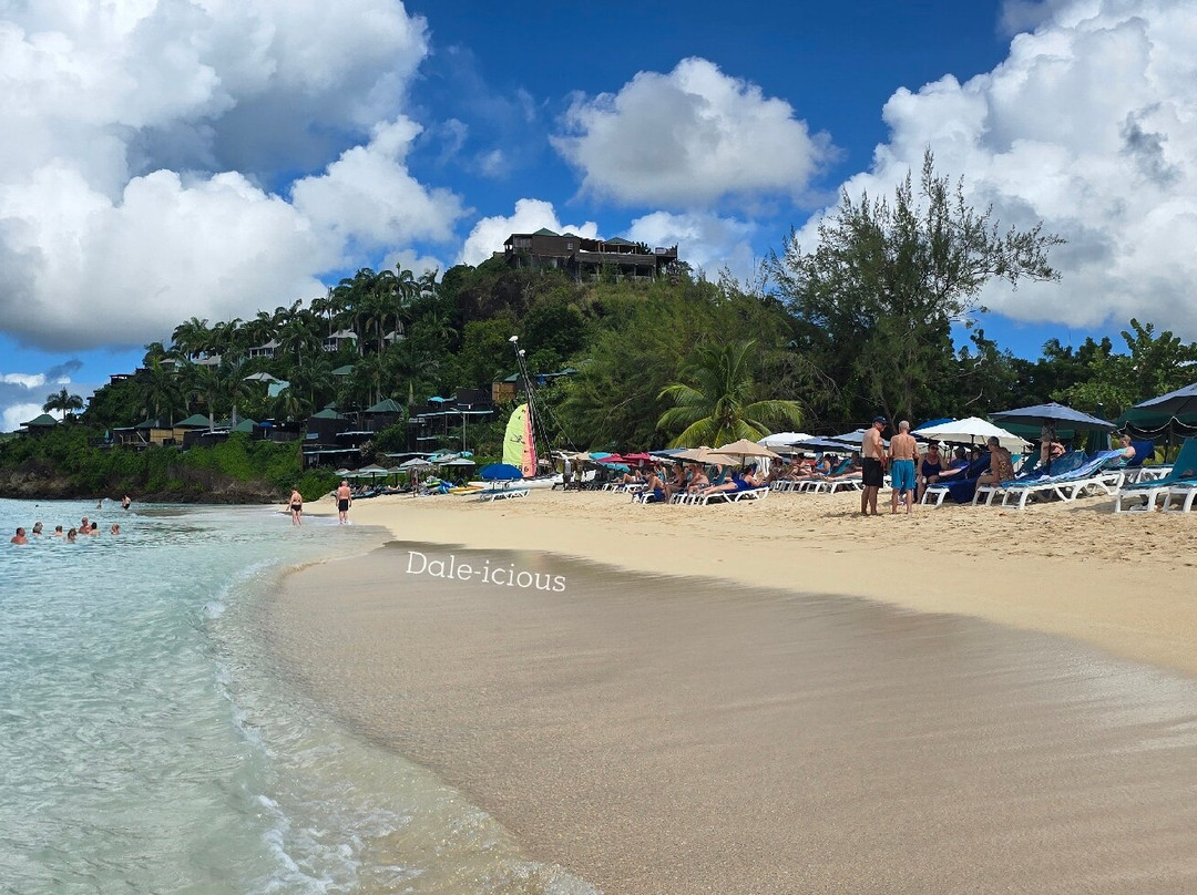 Valley Church Beach-Jolly Harbour必去景点