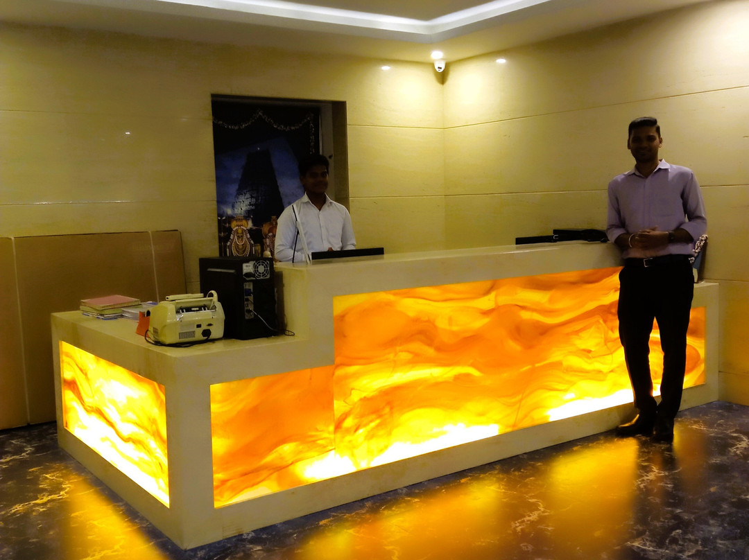 Hotel Himalayaa主图