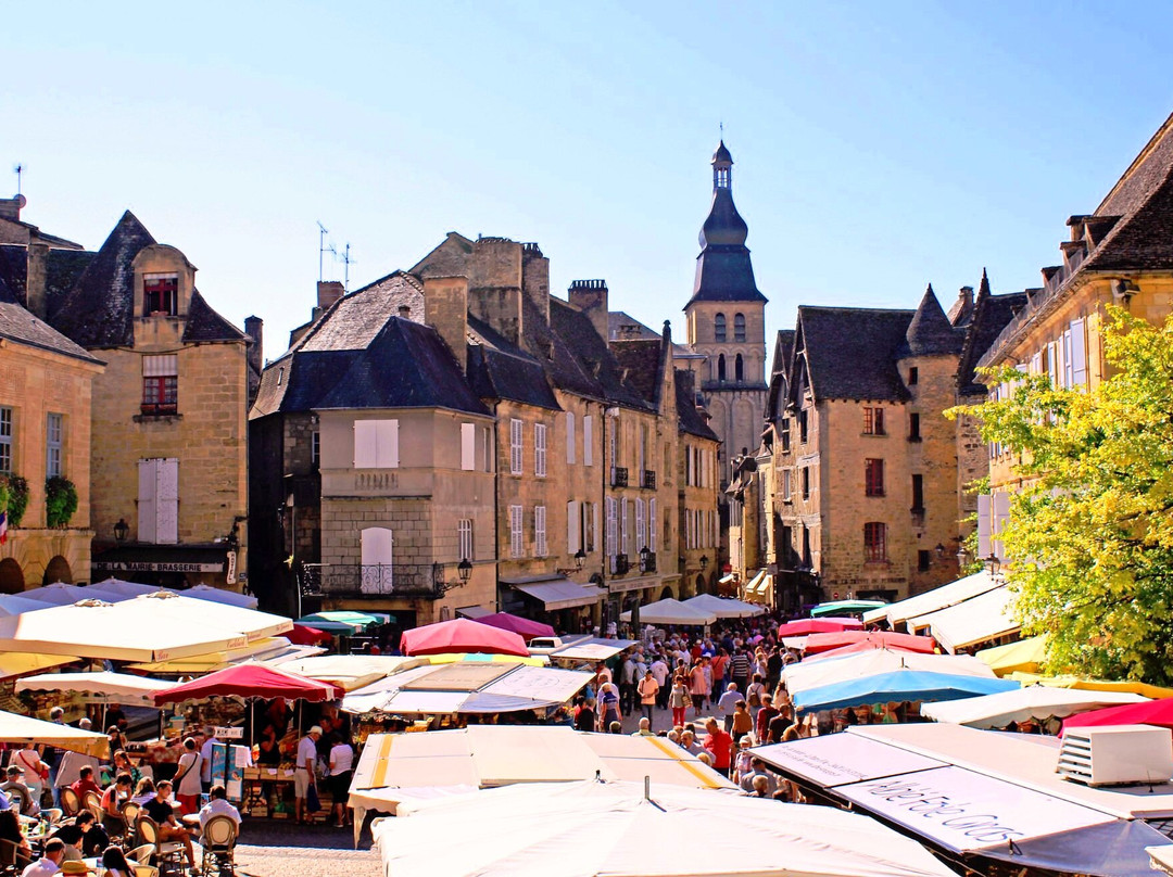 Exploreo - Private Tours-萨尔拉必去景点