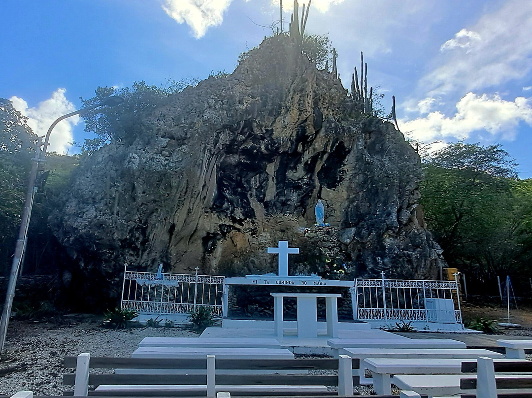 Lourdes Grotto-Rincon必去景点