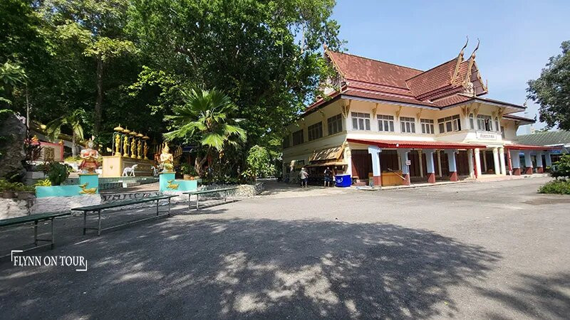 Wat Cha Am-七岩必去景点