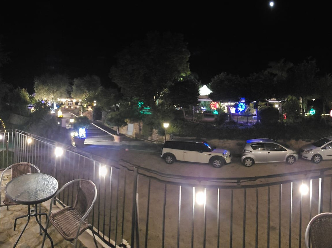 黎莱斯卡斯特隆波齐亚酒店主图