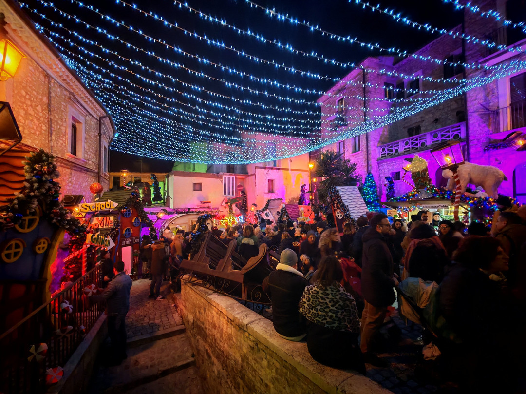 Luminarie Larino - Magia di Luci-Larino必去景点