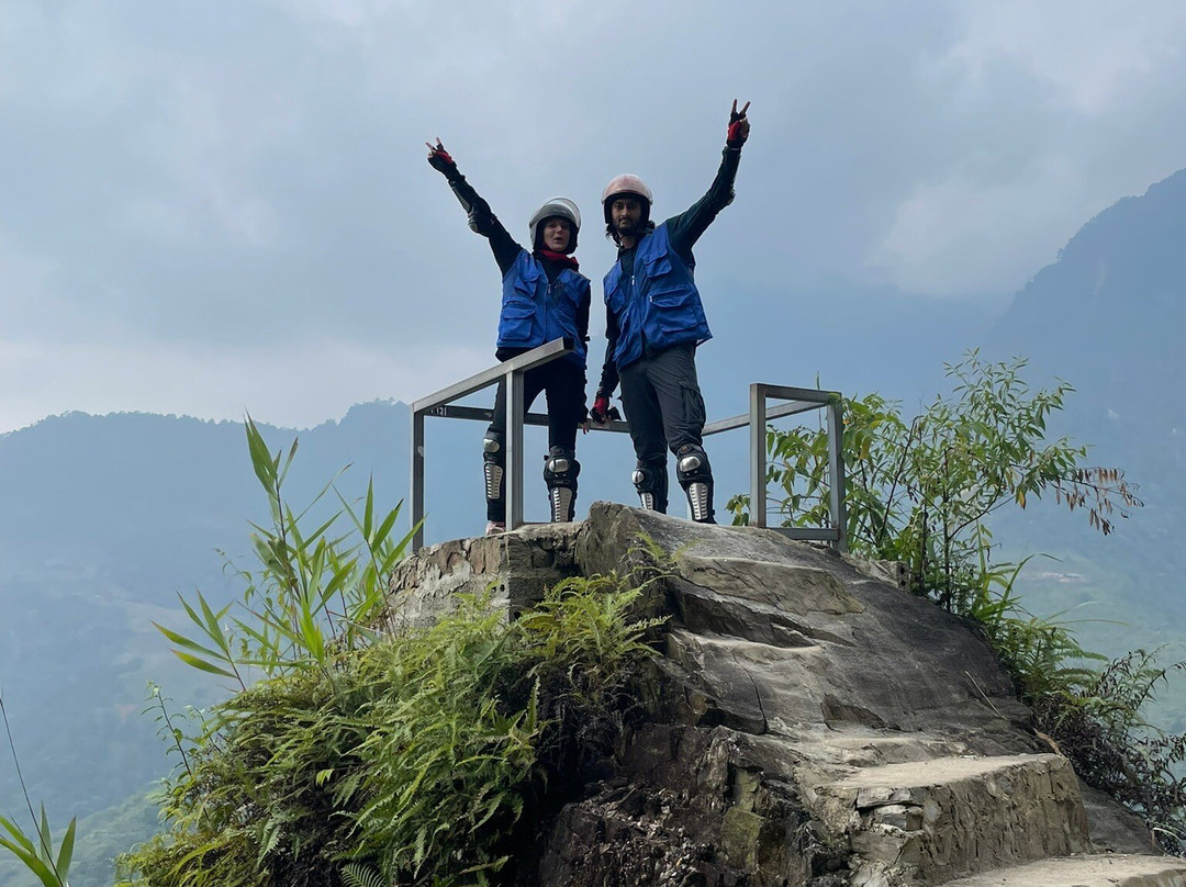 Ha Giang Yolo House and Loop Tours主图