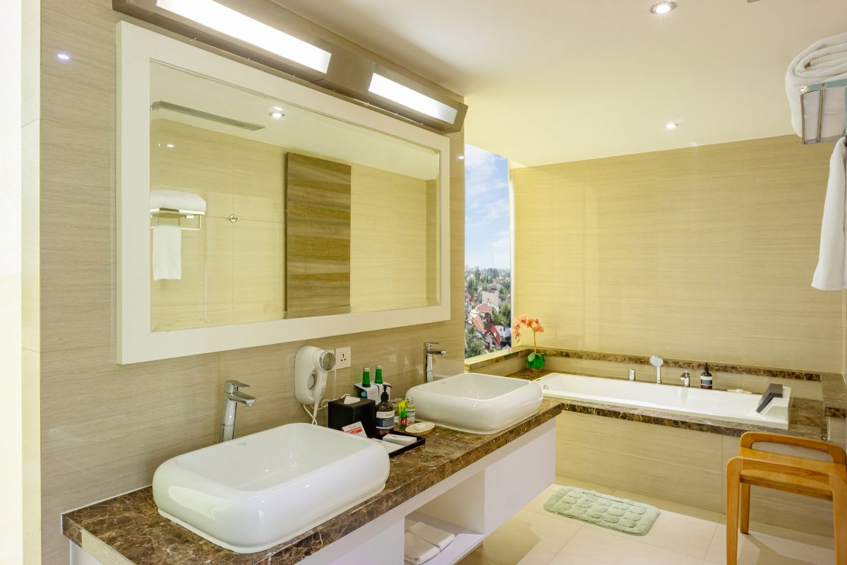 占碑瑞士贝尔酒店-浴室