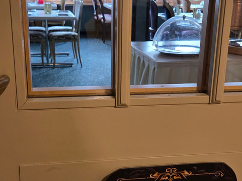 巴伊兰酒店主图