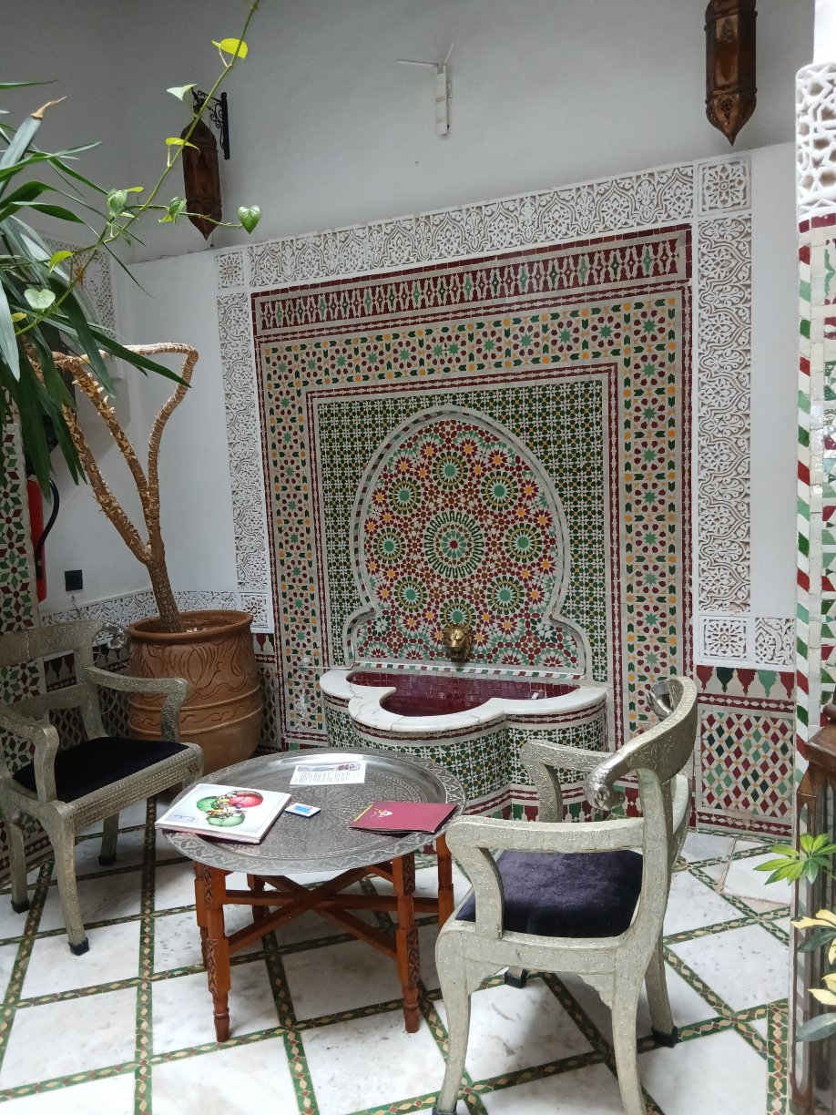 阿尔基拉非斯饭店-官方