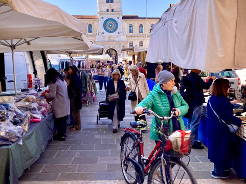 Piazza dei Signori-帕多瓦必去景点