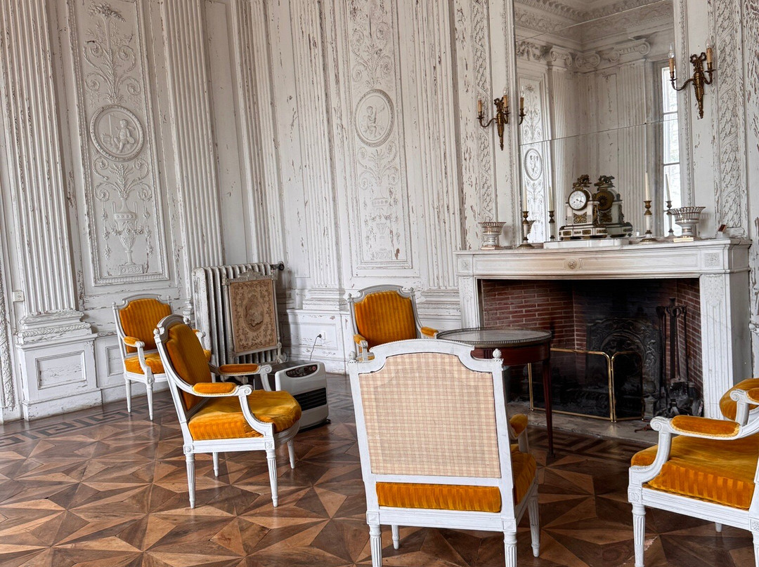 Le Château de Bressey & Son Orangerie主图