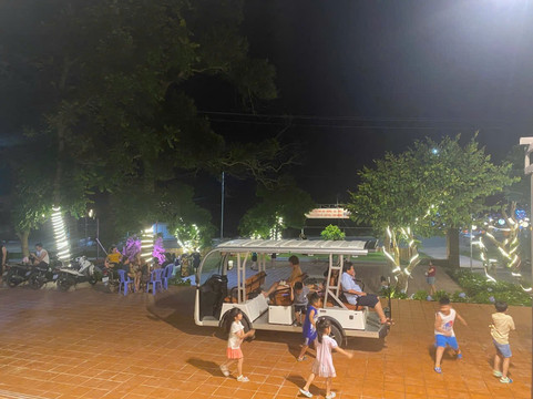 Nhà Hàng Toàn Hải Sản