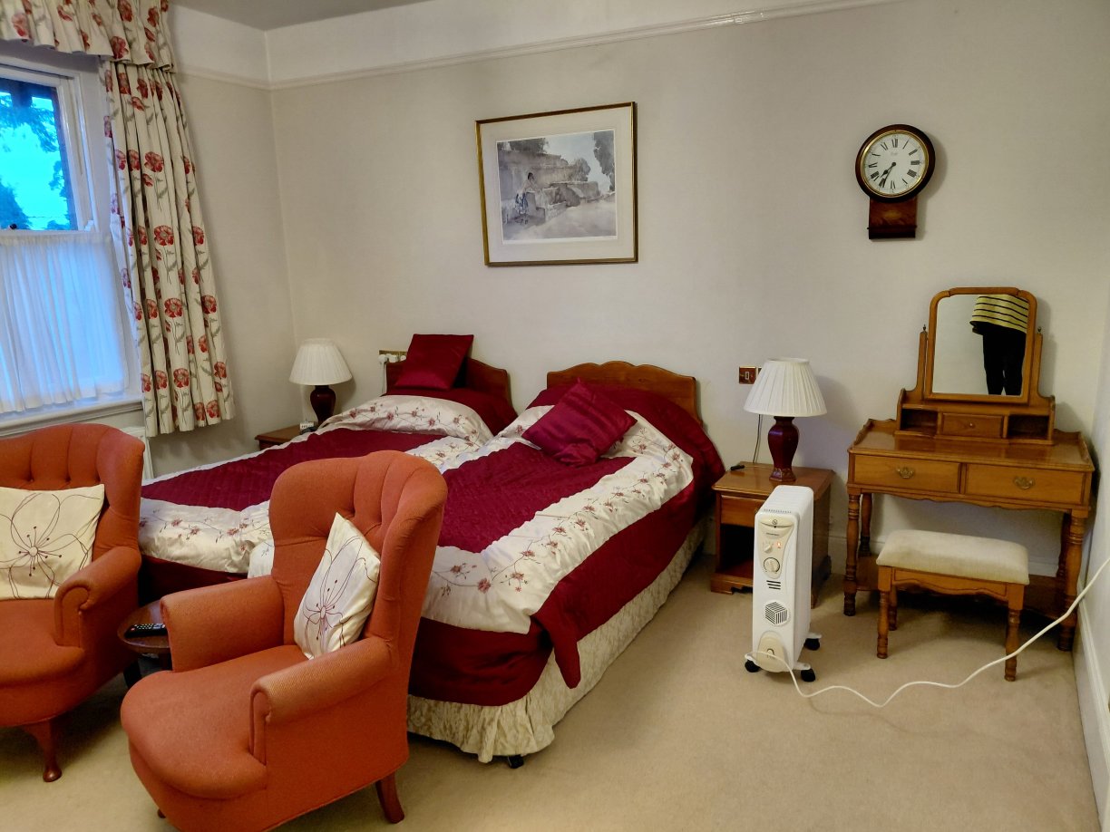 带客房的老教堂餐厅-官方