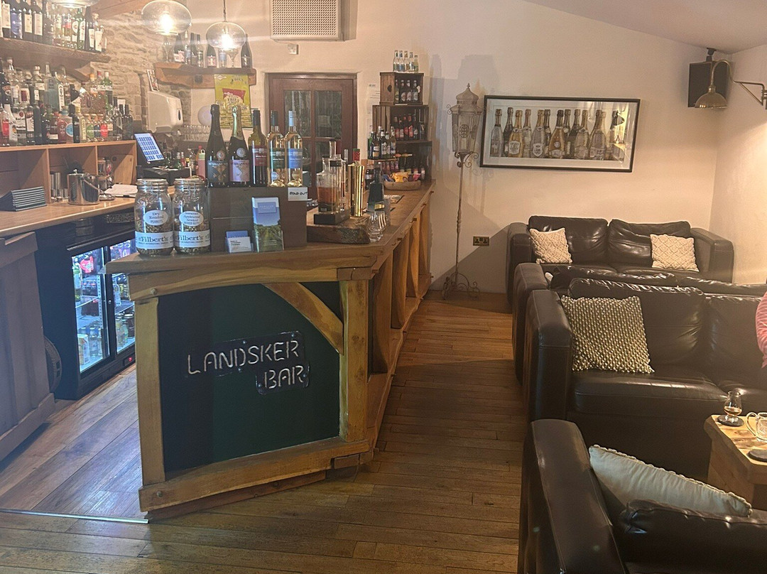 贾布加克葡萄园餐厅客房酒店主图