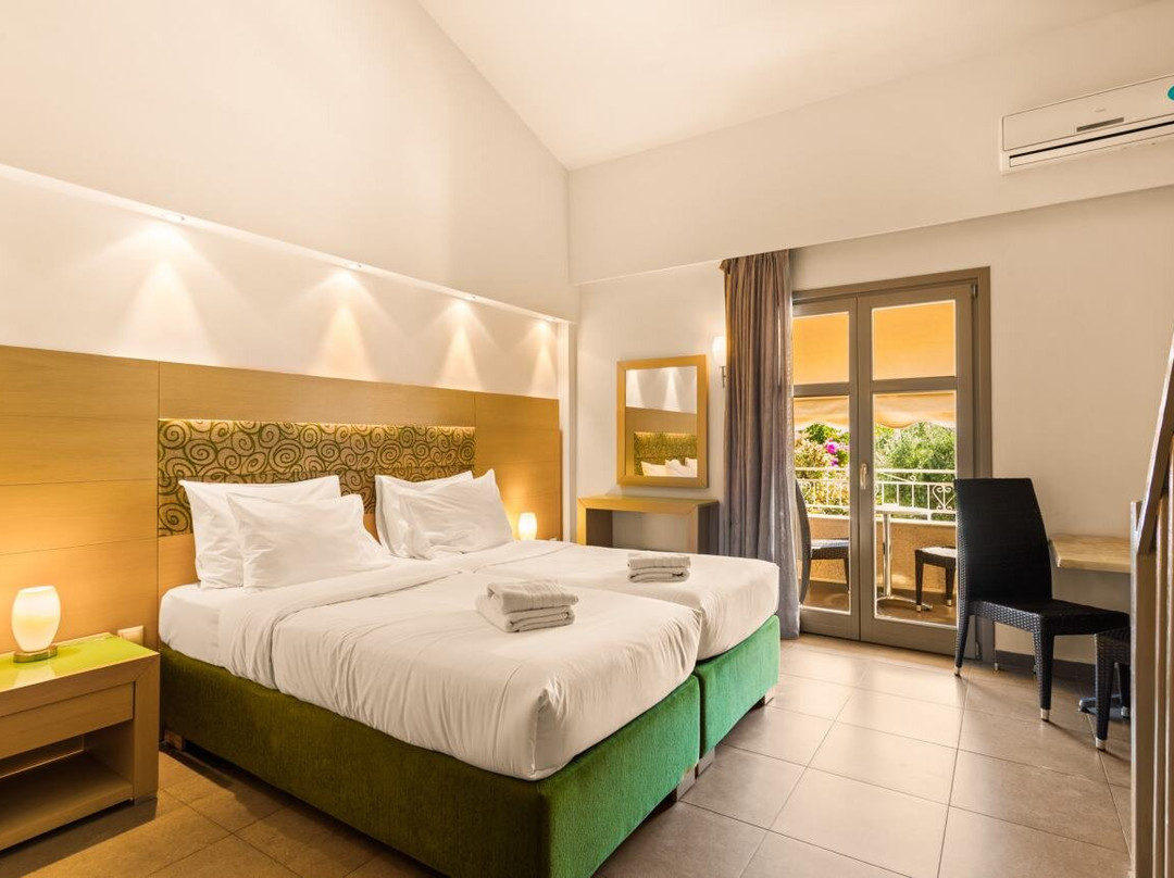 Kalogria Beach Hotel主图