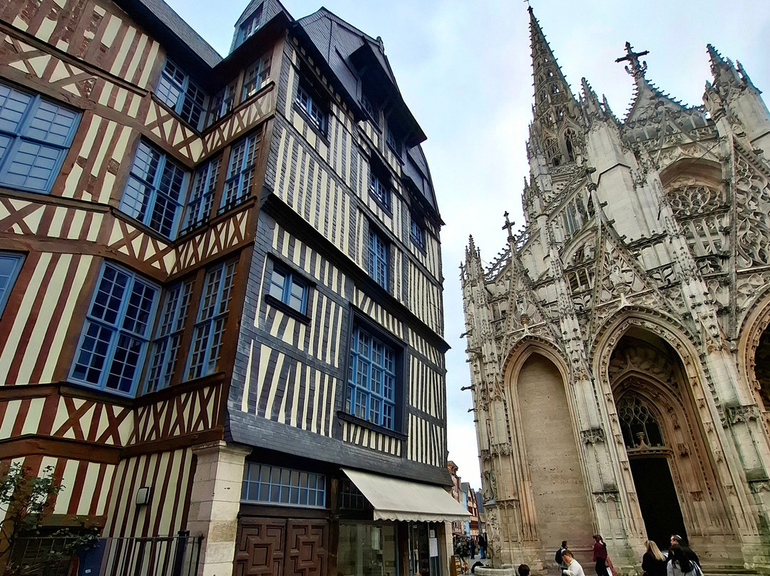 Place du Vieux-Marché-鲁昂必去景点