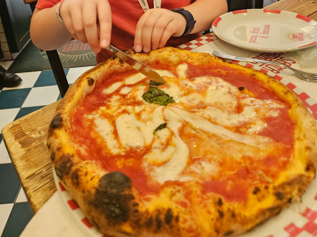 Pizzaria Santa Maradona