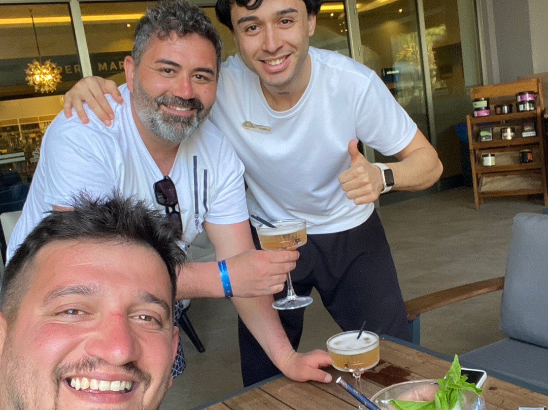 伊斯凯莱阿尔金酒店主图