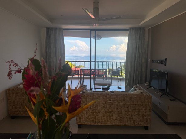 卢梭别墅-旅行者