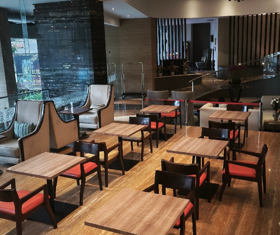 打横市地平线酒店主图