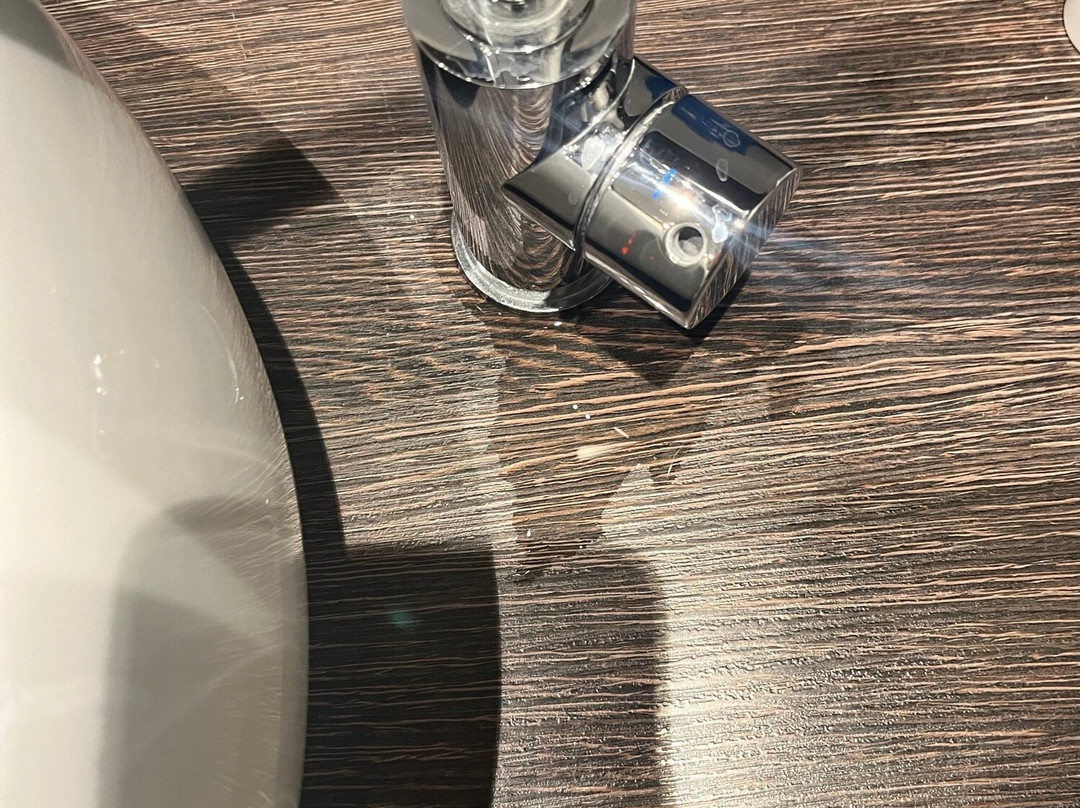 M 酒店主图