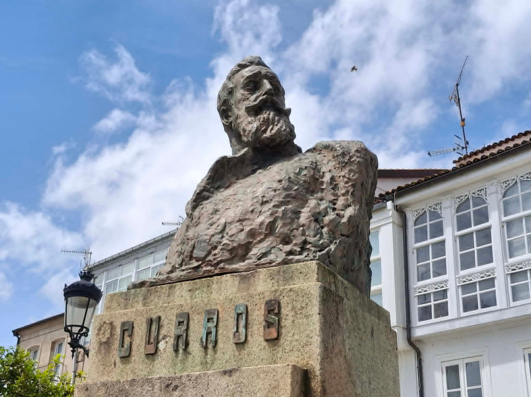 Busto de Manuel Curros Enríquez-Celanova必去景点