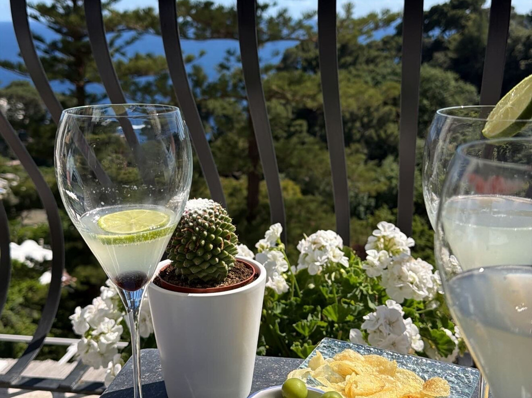 拉米涅瓦酒店主图