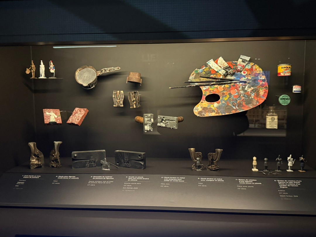Le Musée de la Figurine Historique-贡比涅必去景点