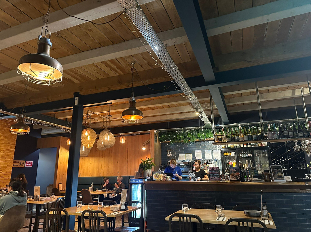 Marina Bay Eatery