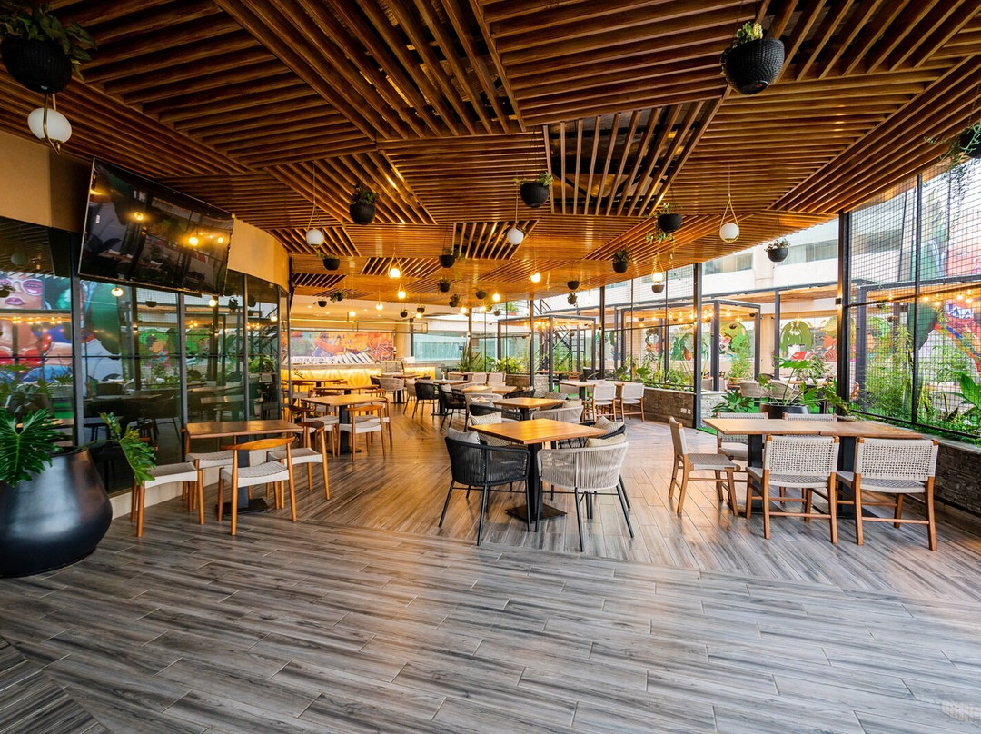 PrideInn 广场酒店主图