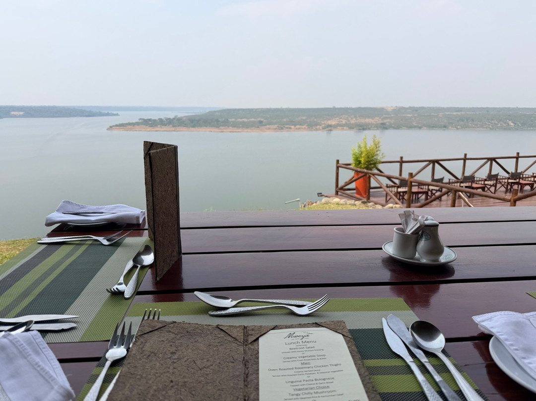 Mweya Safari Lodge主图