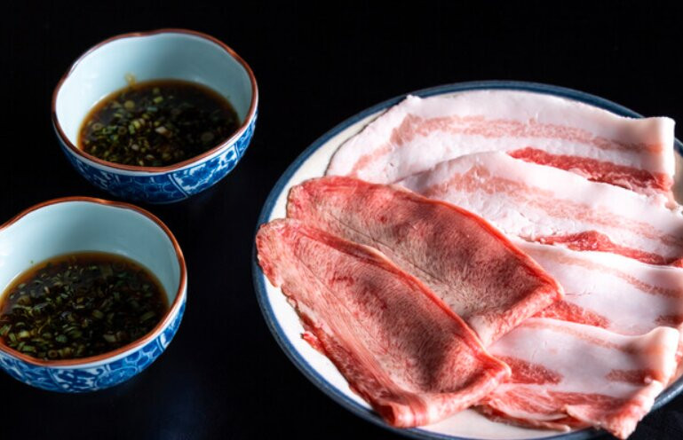 沖縄ステーキ＆焼肉 Sinn