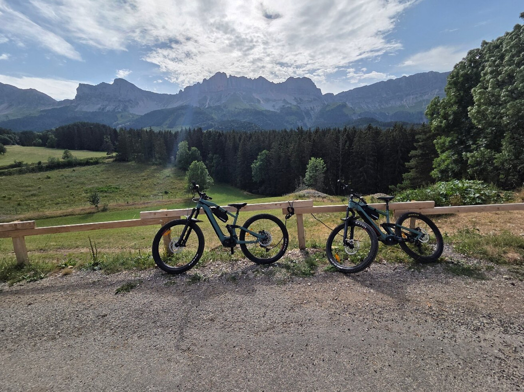 Grillet Sports-Gresse-en-Vercors必去景点