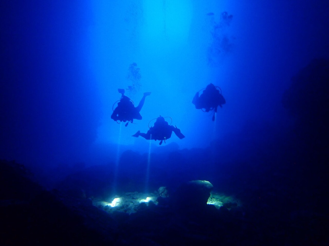 Paxos Oasi Sub-Lakka必去景点