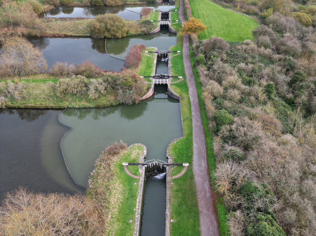Caen Hill Locks-迪韦齐斯必去景点